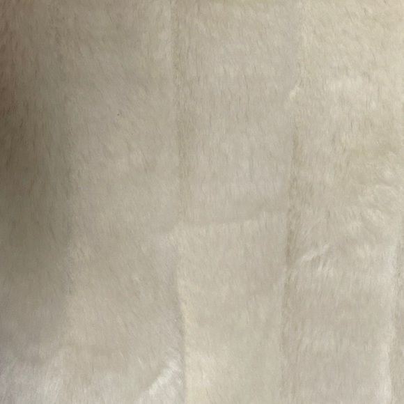 Fuzzy Warm Jacket - Picture 8 of 14